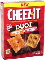 Cheez-It Duoz Cheddar Jack & Sharp Cheddar Pretzel