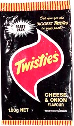 Twisties Cheese & Onion Flavour