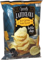 Specially Selected Lattice Cut Aged Cheddar and Black Pepper Kettle Chips